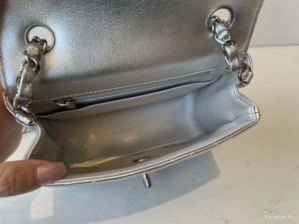 First Bag Ru BAG FLAP CHANEL 0824